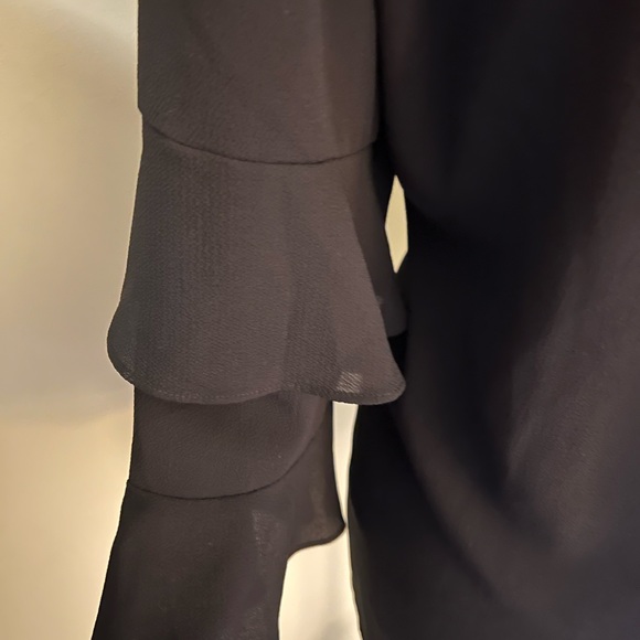 Calvin Klein Beautiful Black Blouse bell sleeve, sheer boat neck X-large - Picture 5 of 9